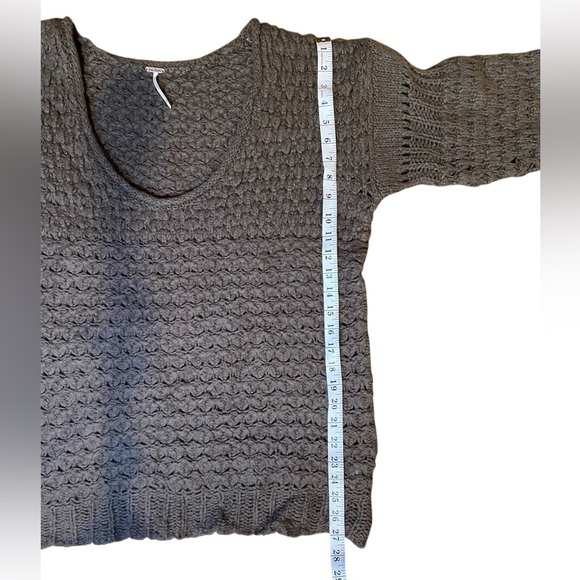 Free People Oversized Lagenlook Gray Brown Knit Wool Sweater Size L - Picture 7 of 8